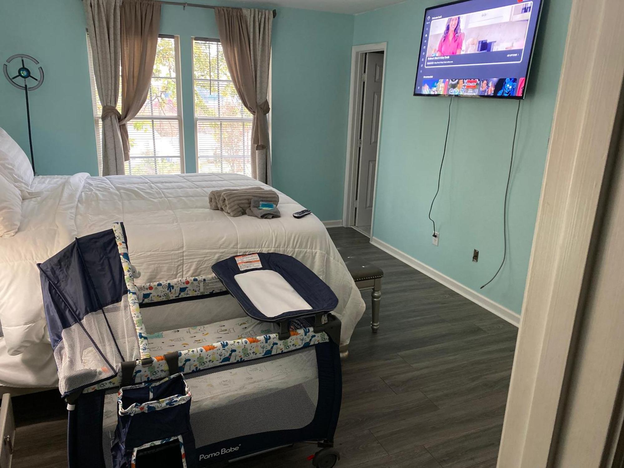20Min To International Airport! 10Min To Pnc Music! Wifi Appartement Charlotte Buitenkant foto