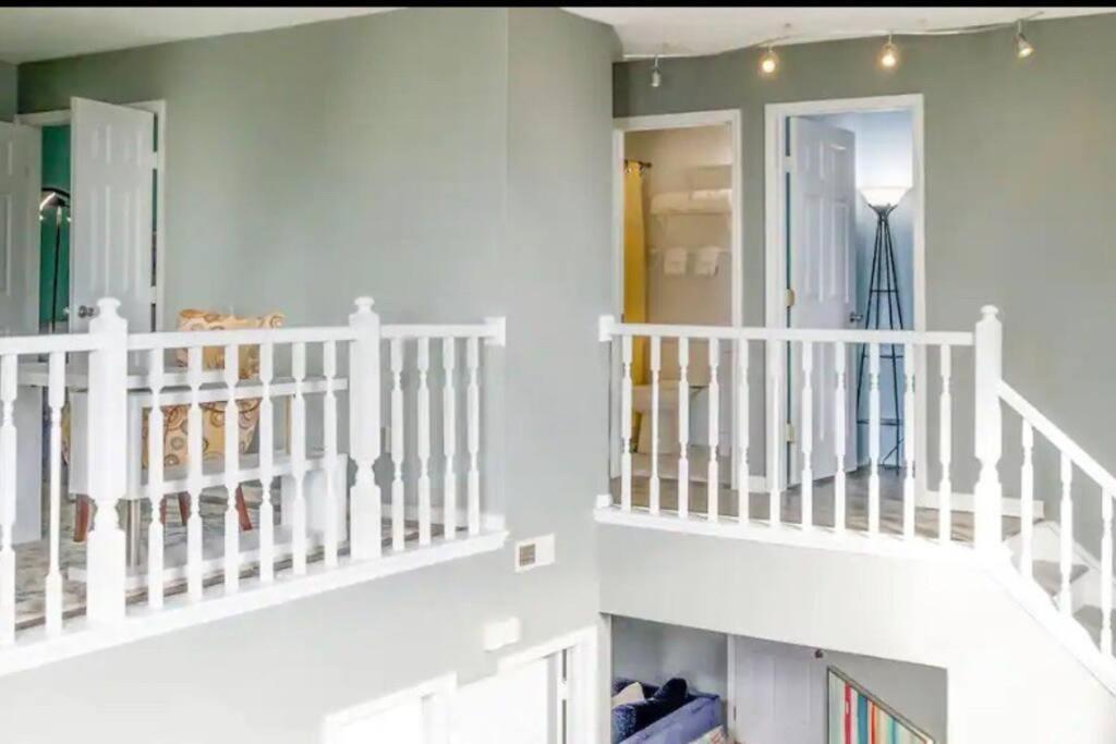 20Min To International Airport! 10Min To Pnc Music! Wifi Appartement Charlotte Buitenkant foto