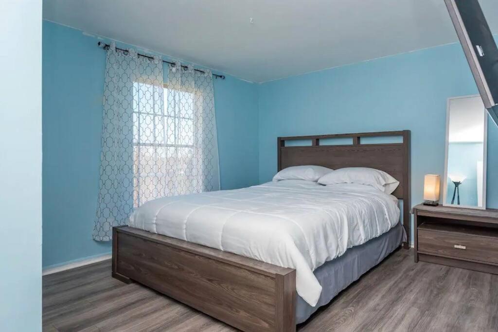20Min To International Airport! 10Min To Pnc Music! Wifi Appartement Charlotte Buitenkant foto